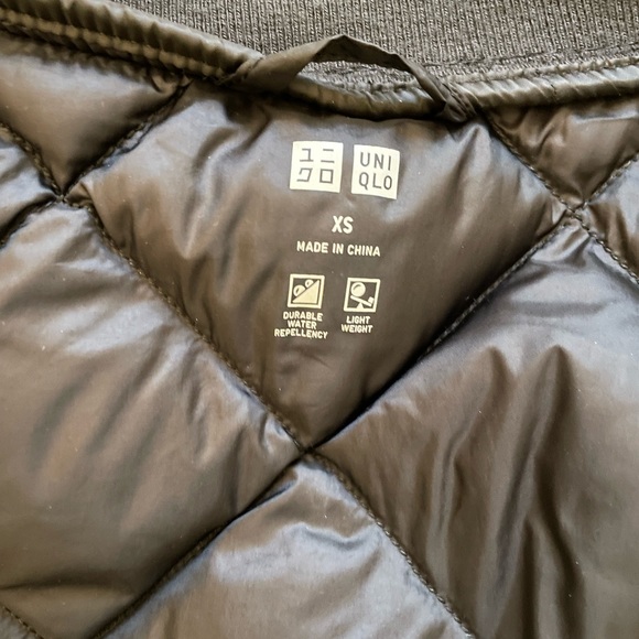 Uniqlo Puffer Jacket - XS - Picture 3 of 3